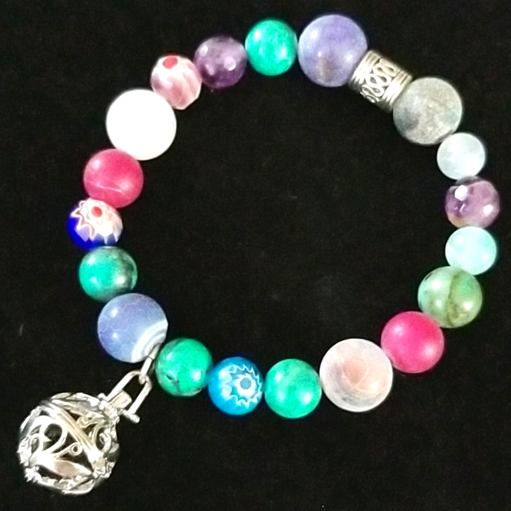 NWT Boho Beaded Diffuser Stretch Bracelet